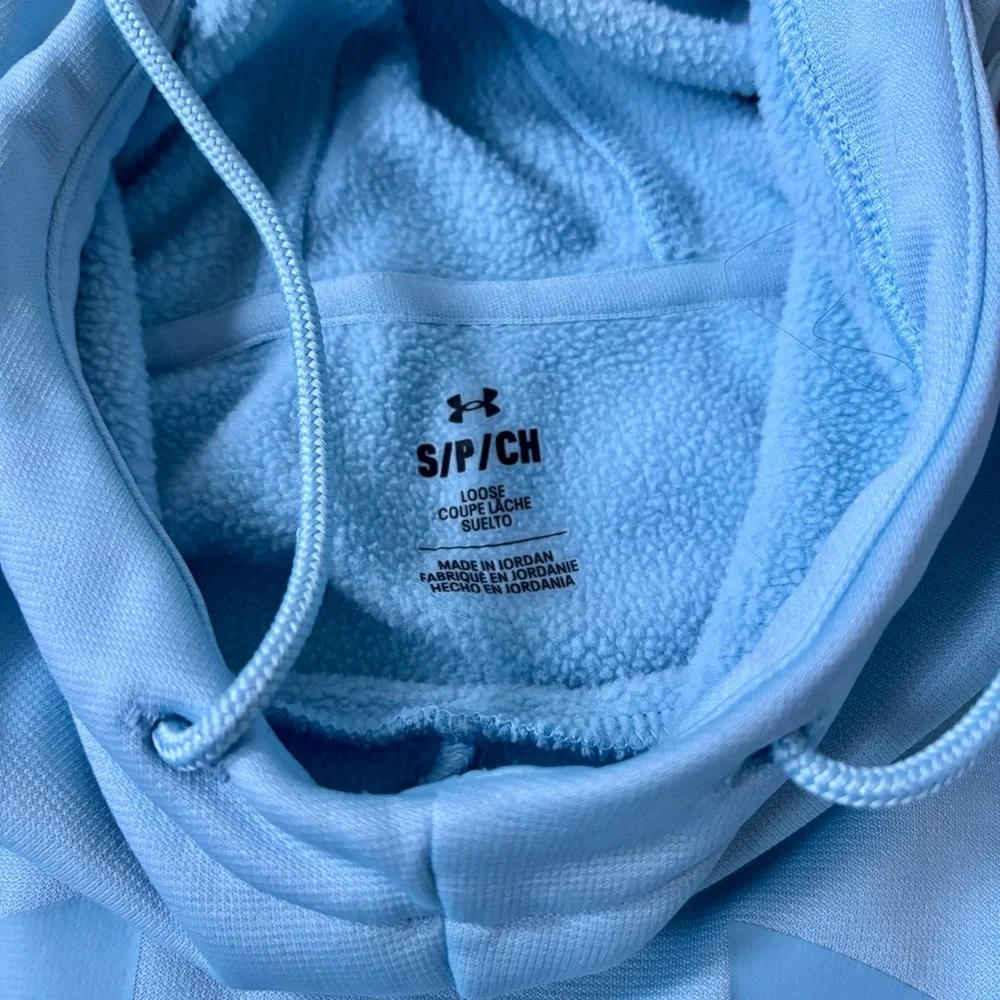 Under Armour Women’s Blue Hoodie - Picture 4 of 6